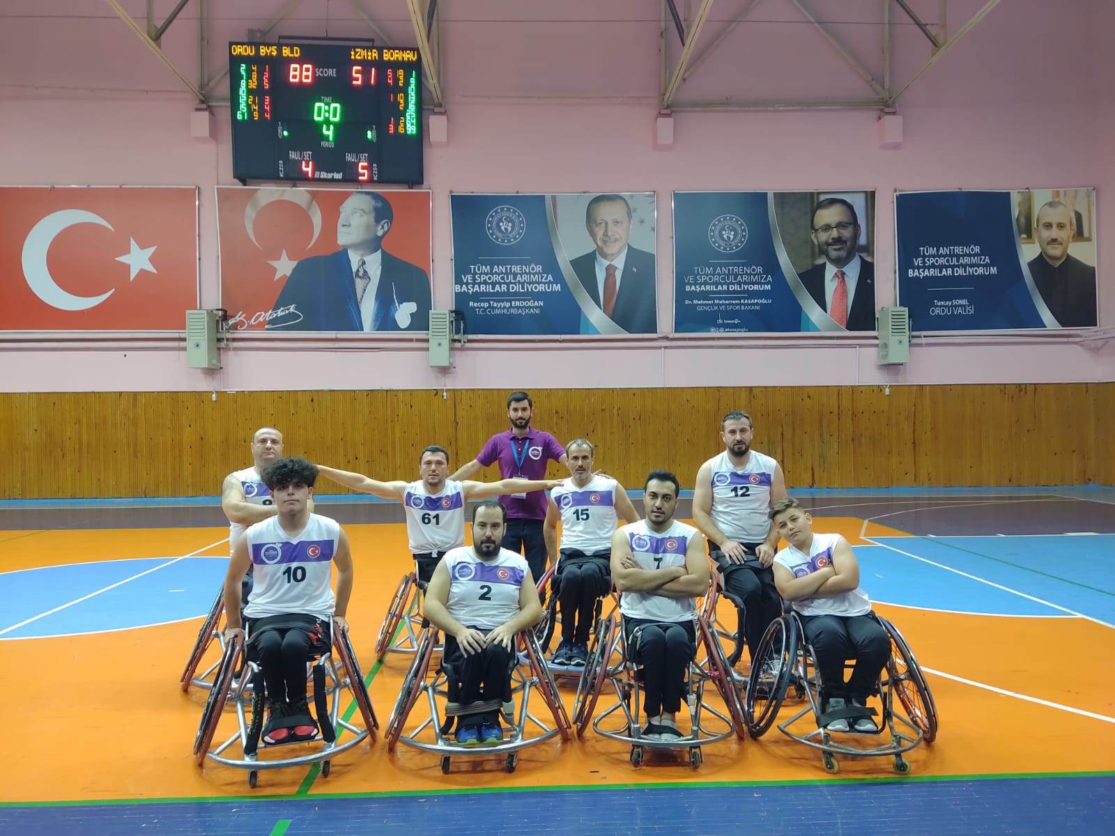 ENGELSİZLER İKİNCİ GALİBİYETLE LİGDEKİ YERİNİ KORUDU